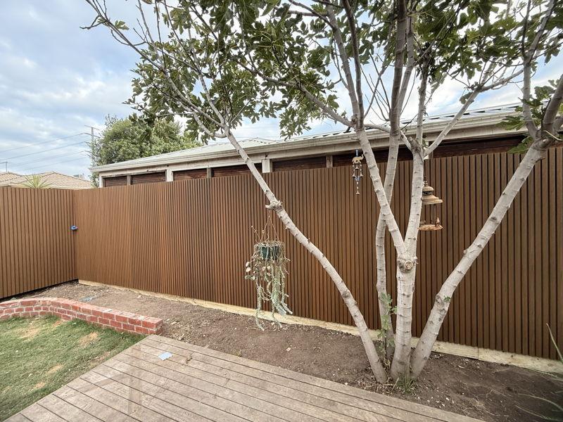 New Spotted Gum timber deck completed